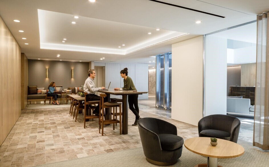 More Photos Of 1801 Pennsylvania Ave NW, Washington Office For Lease