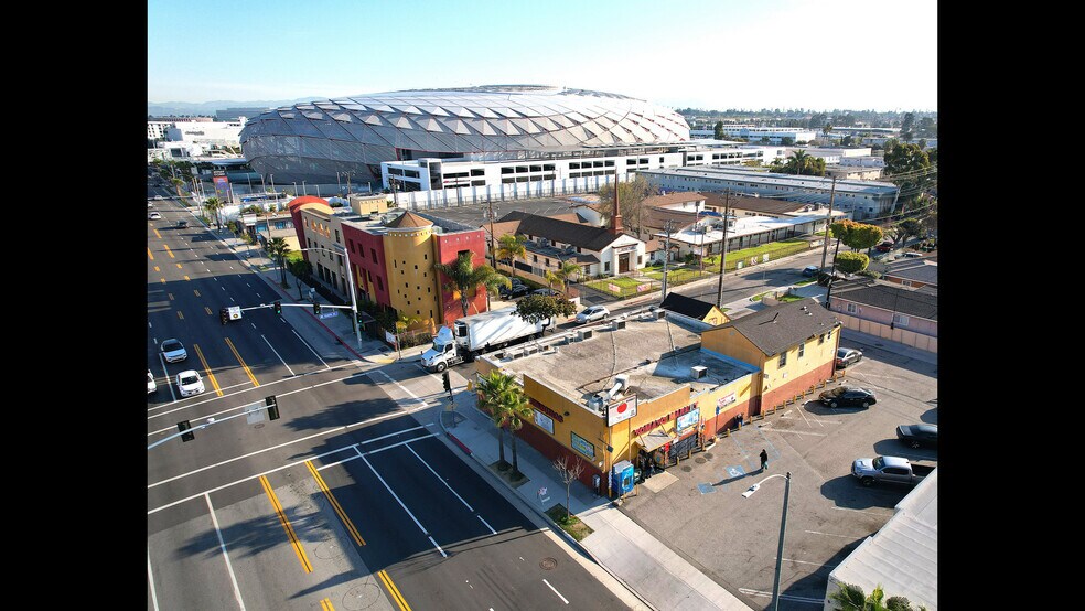 More Photos Of 10400 S Prairie Ave, Inglewood Land For Sale