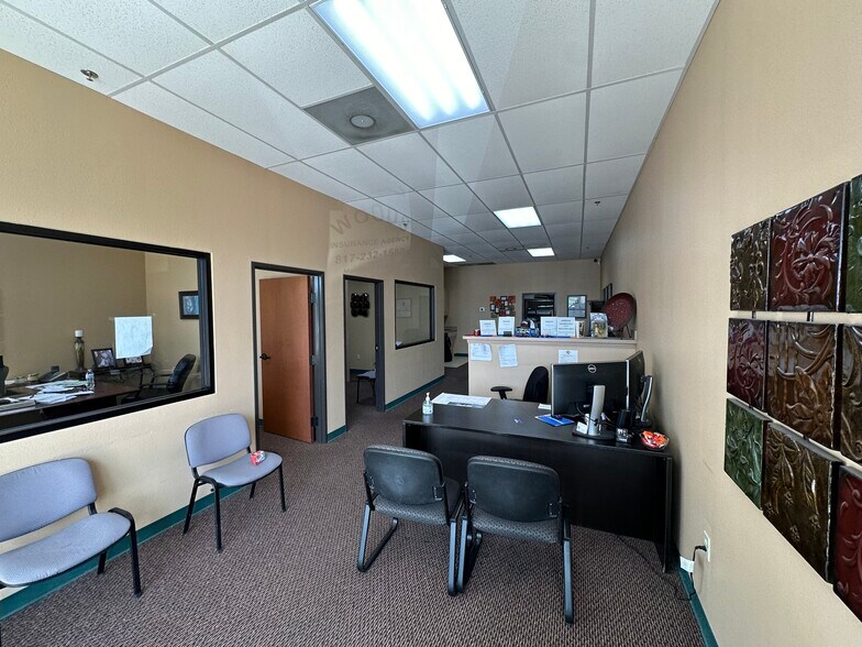 More Photos Of 2740 Western Center Blvd, Fort Worth Storefront For Lease