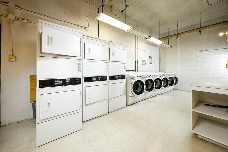 More Photos Of 657 Pratt Dr, Indiana Apartments For Sale