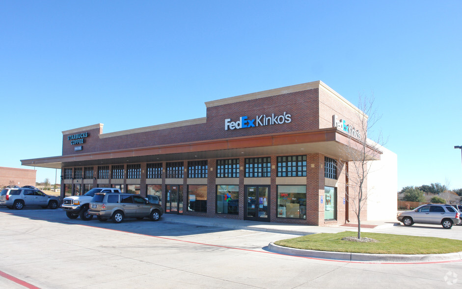 Primary Photo Of 5735 S Hulen St, Fort Worth Freestanding For Lease