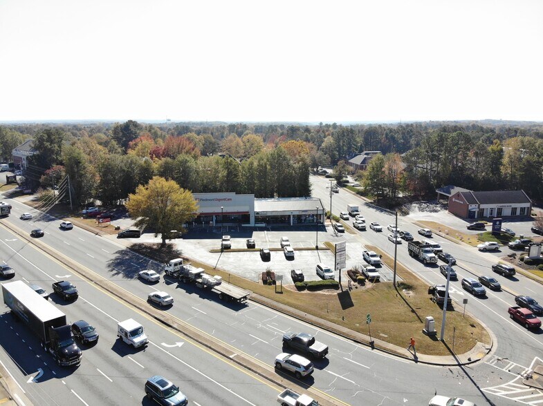 More Photos Of 10971 Crabapple Rd, Roswell Freestanding For Sale