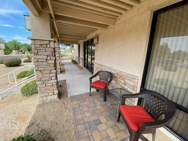 More Photos Of 7440 E Karen Dr, Scottsdale Service For Lease