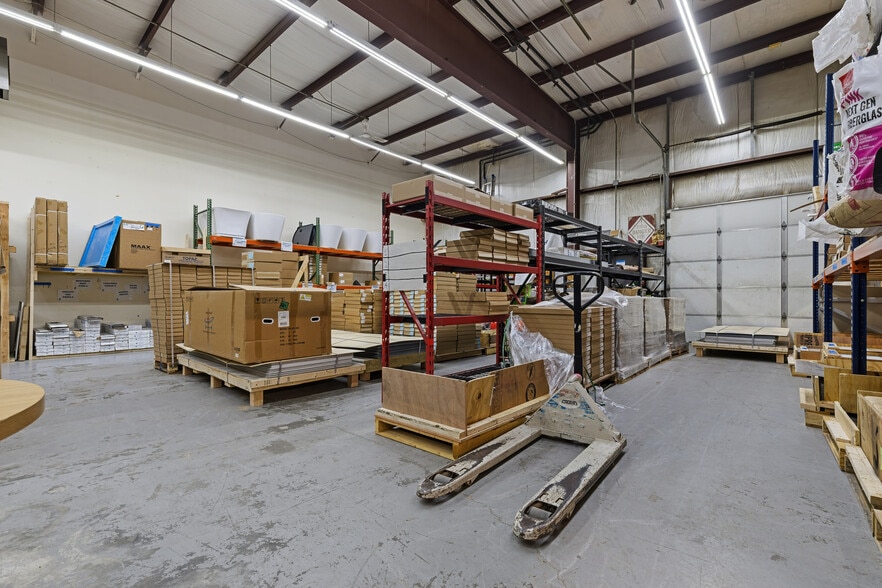 More Photos Of 51 Harvey Rd, Londonderry Warehouse For Sale