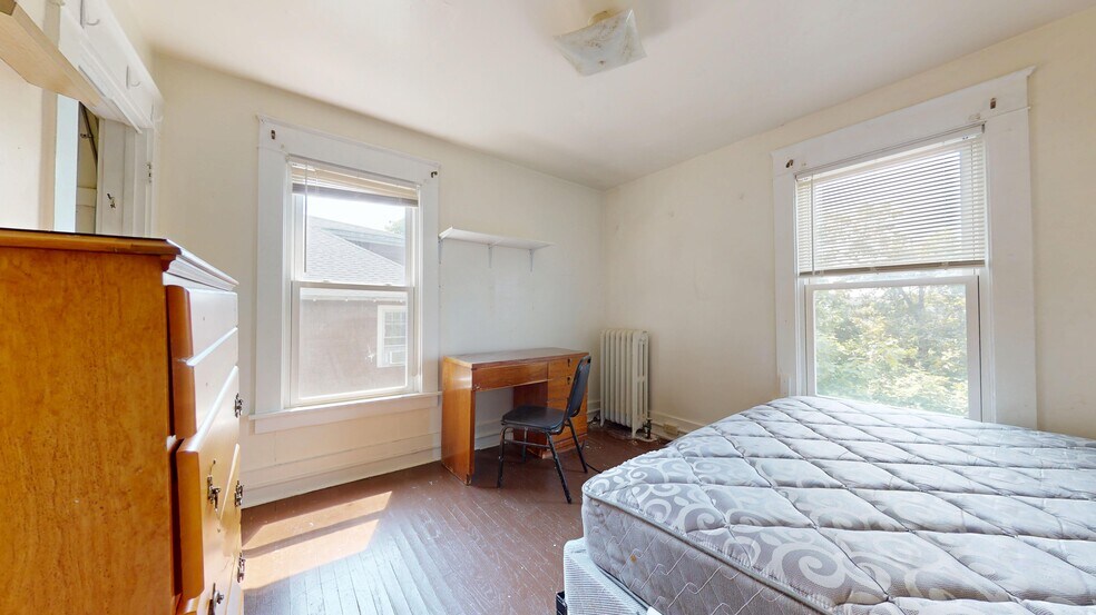 More Photos Of 214 Delaware Ave, Ithaca Apartments For Sale