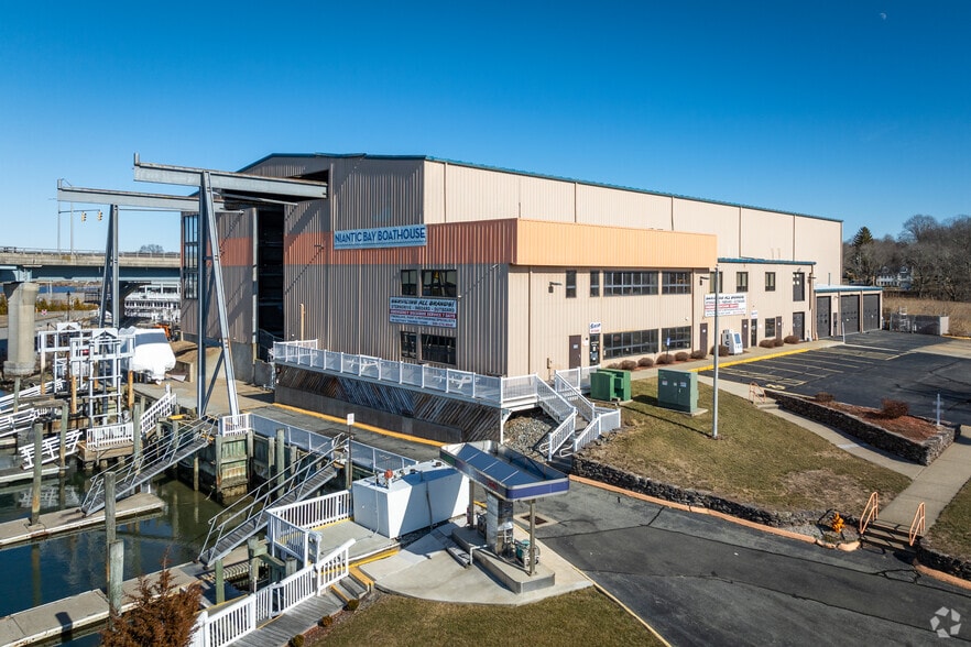 Primary Photo Of 8 River St, Waterford Marina For Sale