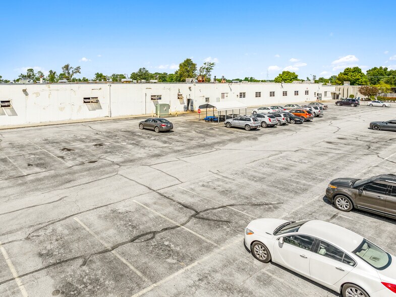 More Photos Of 3405 Engle Rd, Fort Wayne Warehouse For Sale