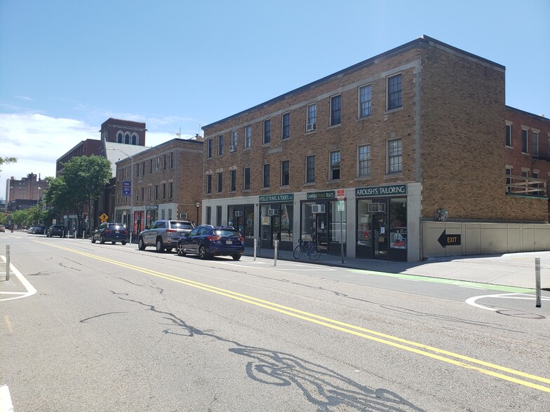 Primary Photo Of 864 Massachusetts Ave, Cambridge Storefront For Lease