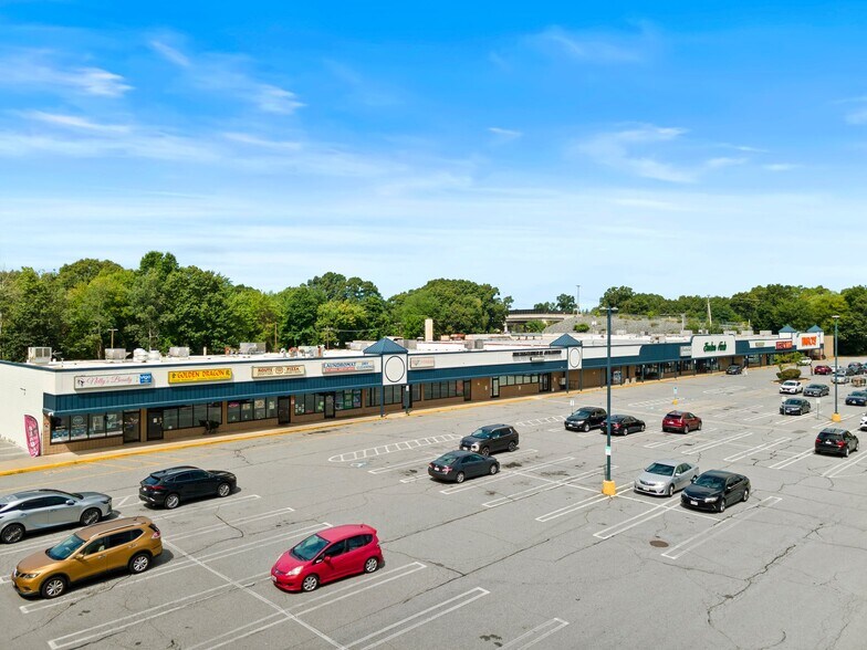 More Photos Of 219 S Main St, Attleboro Freestanding For Sale