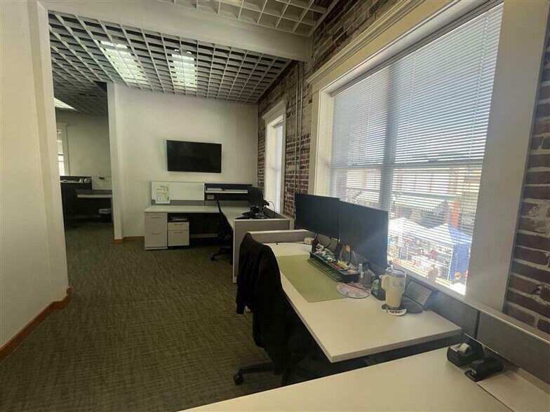 More Photos Of 110 S Kentucky Ave, Lakeland Office For Lease