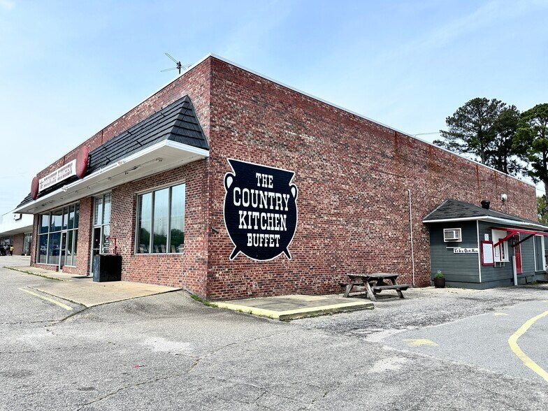 More Photos Of 906-946 Chesterfield Hwy, Cheraw Restaurant For Sale