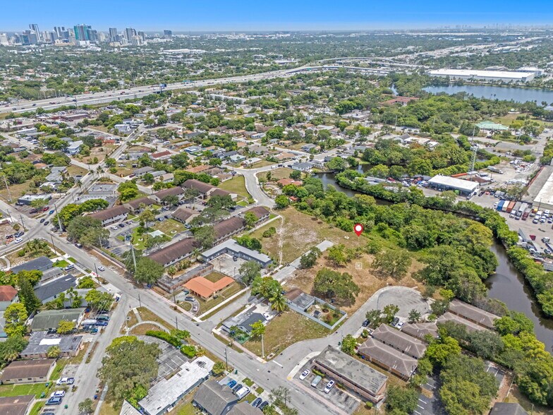 More Photos Of 700 Harris Ter, Fort Lauderdale Land For Sale