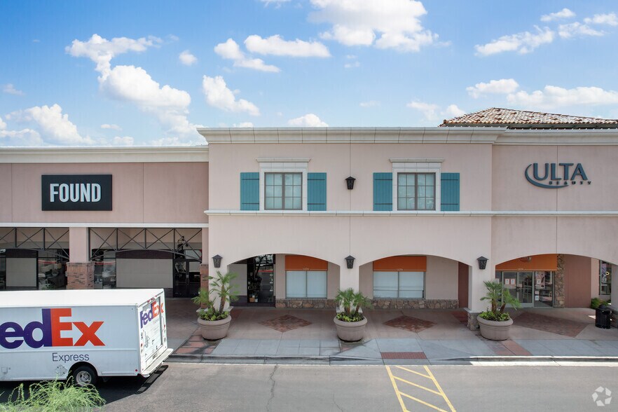 More Photos Of 7131 W Ray Rd, Chandler Freestanding For Lease