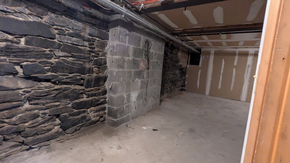 More Photos Of 47, 53-55 Congress Street, Troy General Retail For Sale