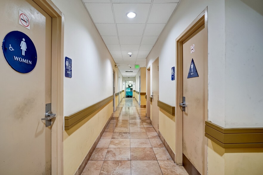 More Photos Of 8780 Valley Blvd, Rosemead Office For Lease