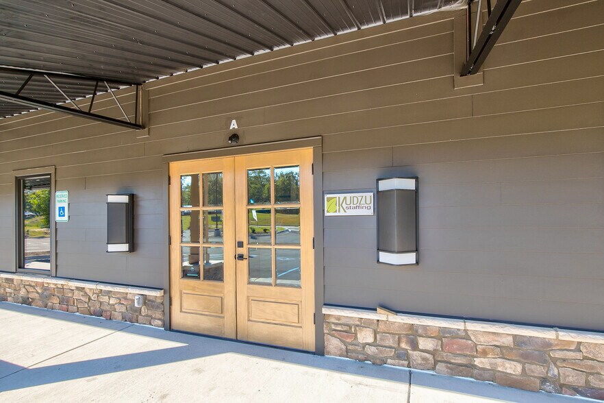 More Photos Of 120 Brookside Pky, Lexington Medical For Lease