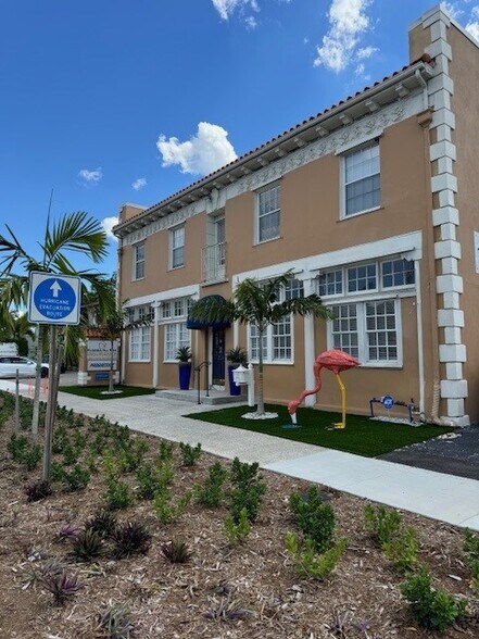 More Photos Of 7024 Central Ave, Saint Petersburg Medical For Lease