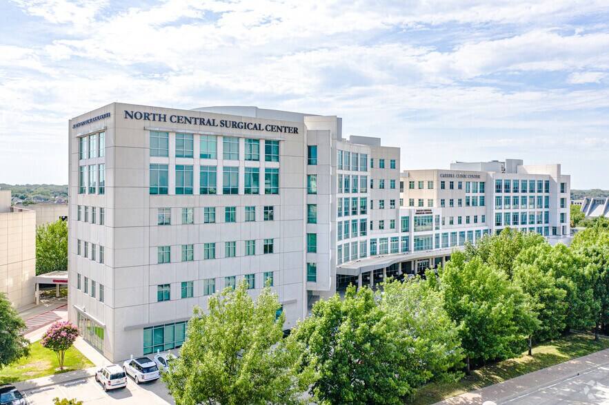 More Photos Of 9301 N Central Expy, Dallas Medical For Lease
