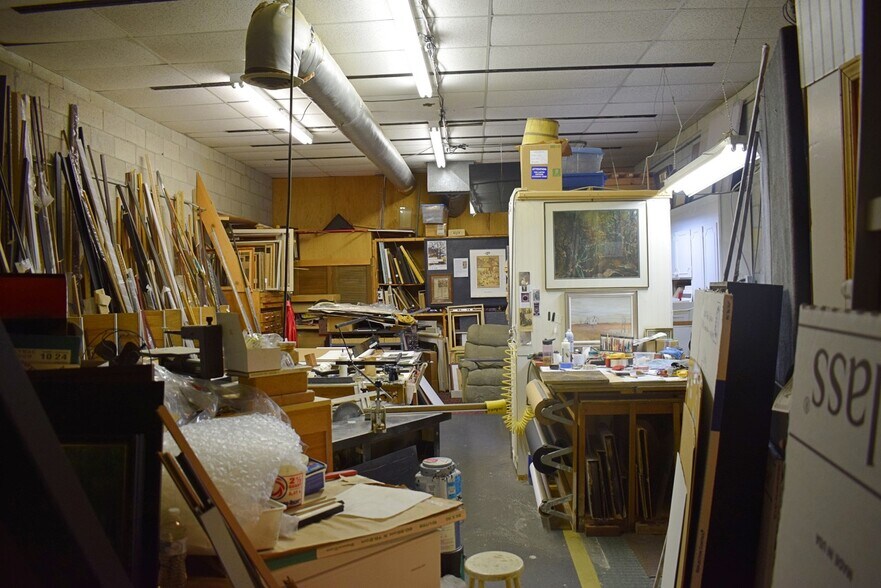 More Photos Of 3110 Wade Hampton Blvd, Taylors Storefront For Sale