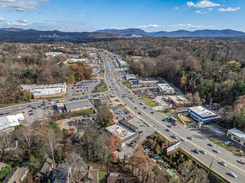 More Photos Of 1141 Patton Ave, Asheville Freestanding For Lease