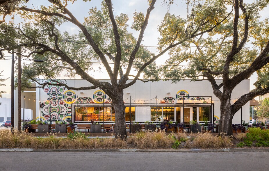 More Photos Of 1201 Westheimer Rd, Houston Unknown For Lease