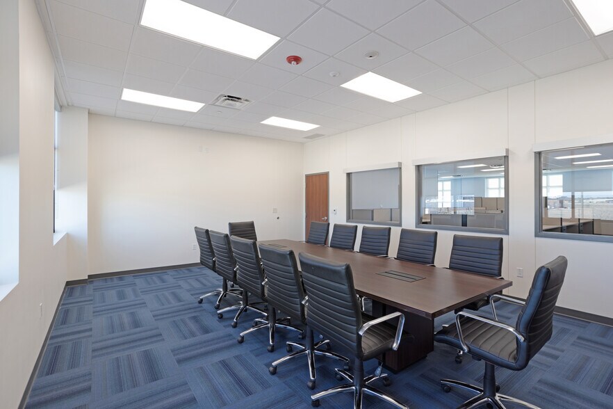 More Photos Of 4200 Mapleshade Ln, Plano Office For Sale