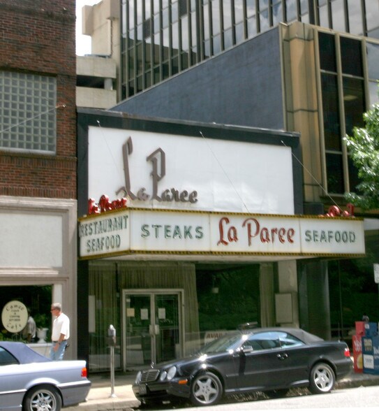 More Photos Of 2013 5th Ave N, Birmingham Restaurant For Lease