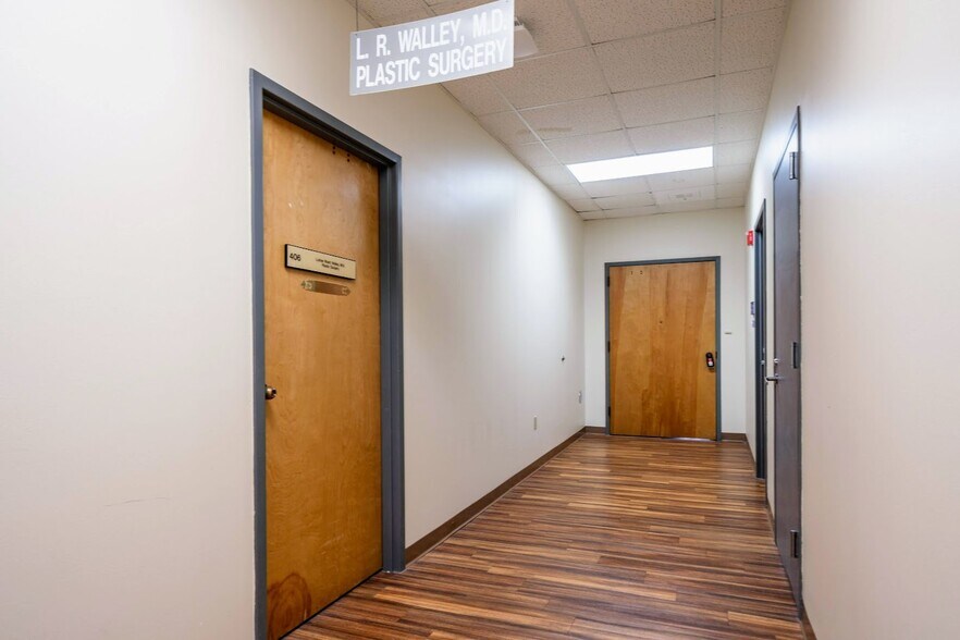 More Photos Of 1 Mercy Ln, Hot Springs Medical For Sale