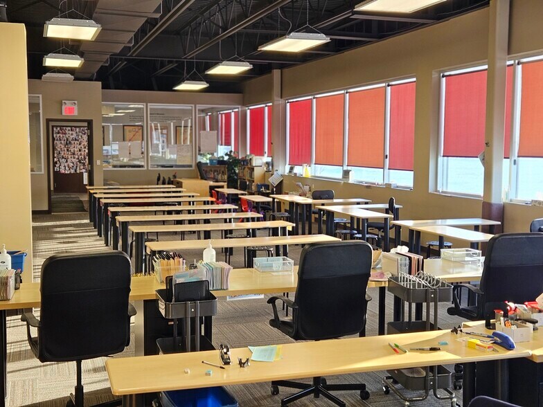 More Photos Of 849 Premier Way, Sherwood Park Office For Sale