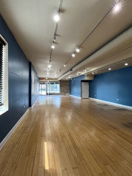 More Photos Of 11 Highwood Ave, Highwood Health Club For Lease