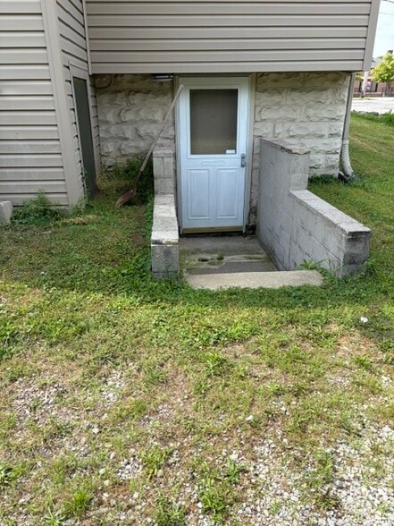 More Photos Of 524 Cleveland St, Elyria Office For Lease