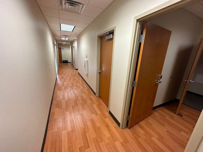 More Photos Of 3320 Old Jefferson Rd, Athens Office For Sale