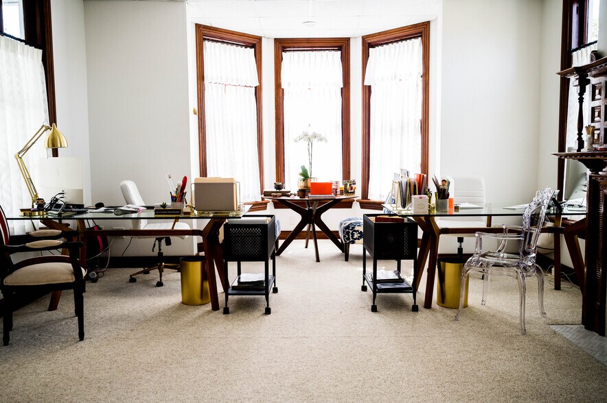 More Photos Of 901 Mason St, San Antonio Office For Lease