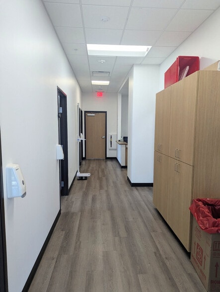 More Photos Of 450 Standridge Blvd, Anna Medical For Lease