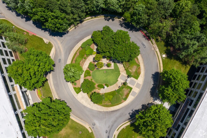 More Photos Of 1725 Windward Concourse, Alpharetta Office For Lease