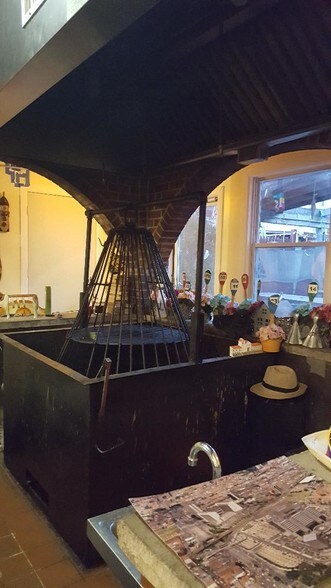 More Photos Of 166 Getty Ave, Paterson Restaurant For Sale