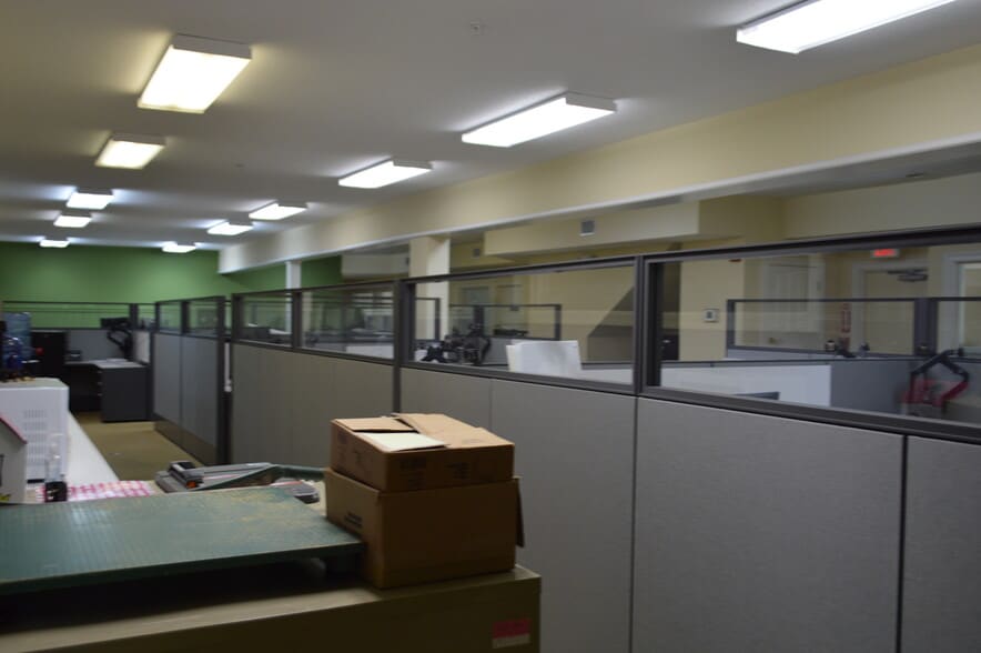 More Photos Of 4595 Spanish Trl, Pensacola Medical For Lease