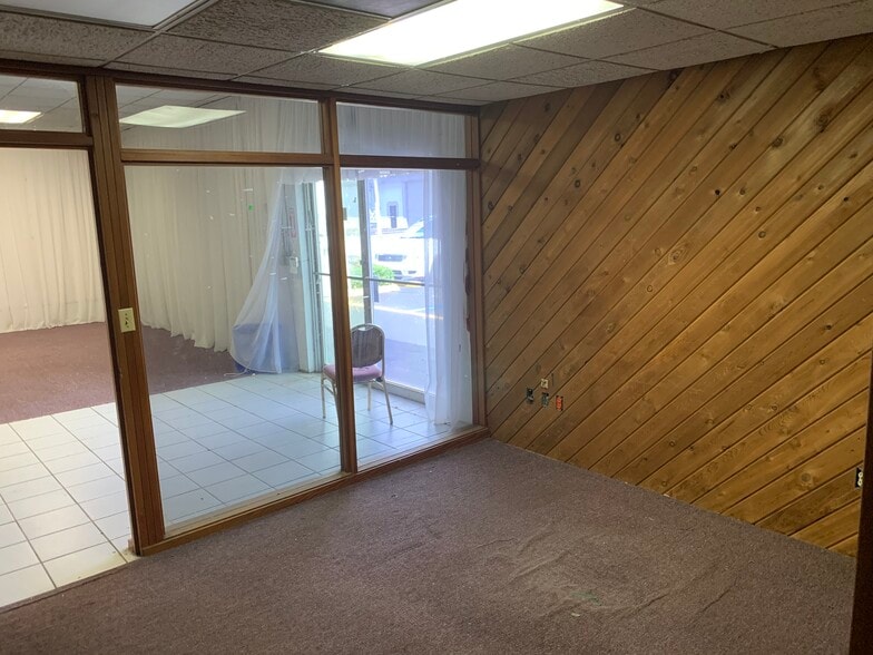 More Photos Of 2380-2400 SW 60th Way, Miramar Warehouse For Lease