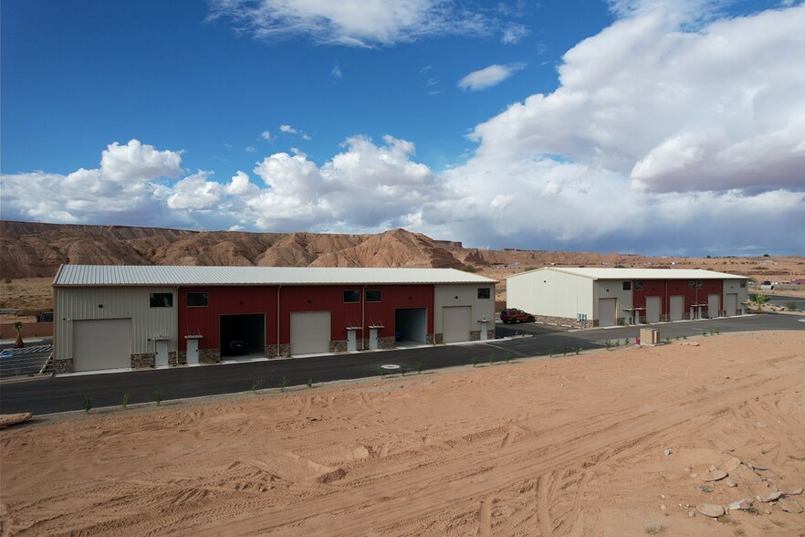 More Photos Of 651 William Shockley Wy, Mesquite Warehouse For Sale