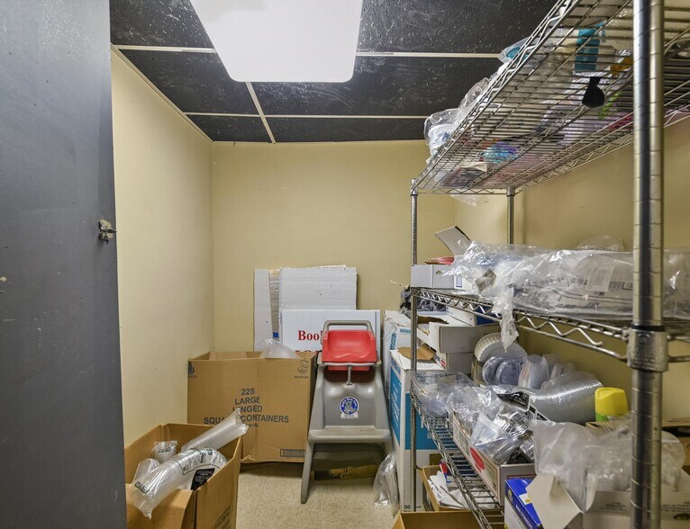 More Photos Of 2080 Milford Rd, East Stroudsburg Restaurant For Lease
