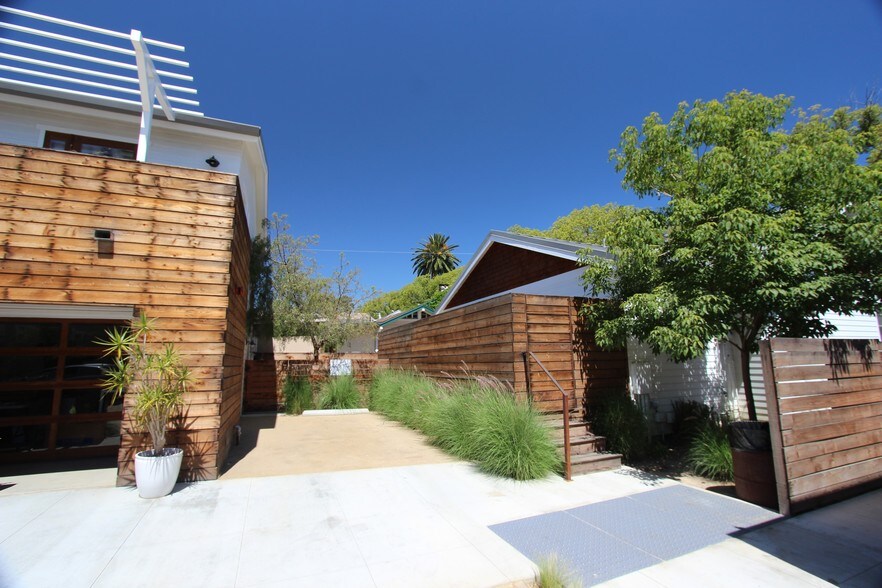 More Photos Of 613 E Santa Ana Blvd, Santa Ana Storefront Retail Residential For Lease