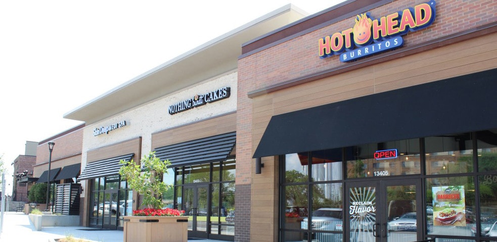 More Photos Of 13405-13485 Pearl Rd, Strongsville Freestanding For Lease
