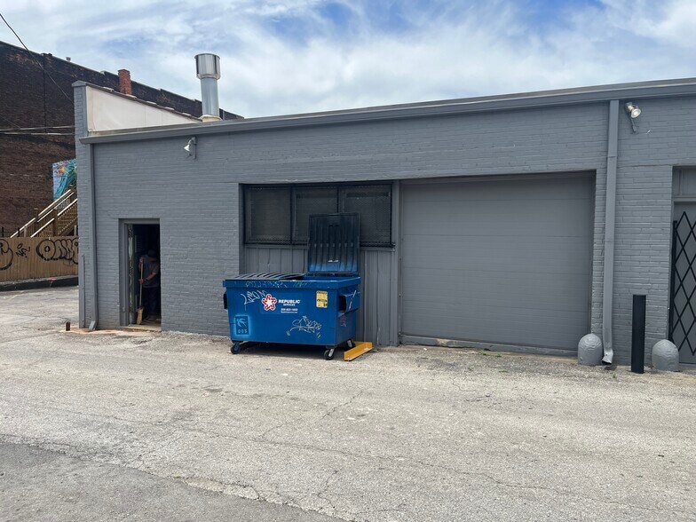 More Photos Of 1501-1505 Grand Blvd, Kansas City Freestanding For Lease