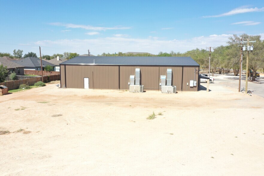 More Photos Of 1215 NW 1st Plz, Andrews Restaurant For Sale