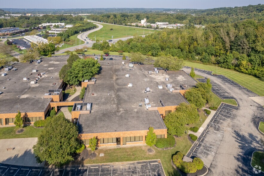 More Photos Of 5400 Dupont Cir, Milford Office For Lease