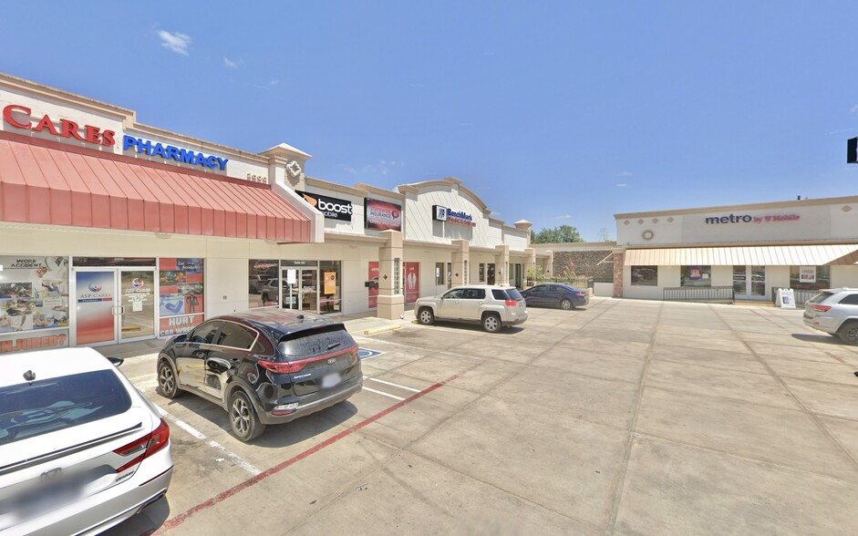 Primary Photo Of 1400 N Westgate Dr, Weslaco Unknown For Lease