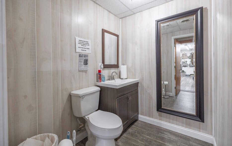 More Photos Of 363 Doolittle Outer Rd, Rolla General Retail For Sale