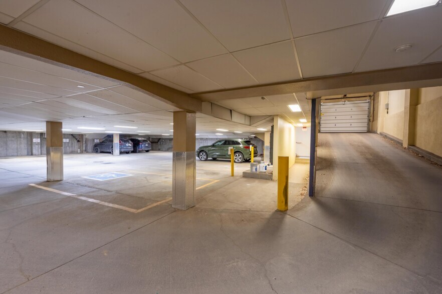 More Photos Of 238 E Colorado Ave, Telluride Office For Sale