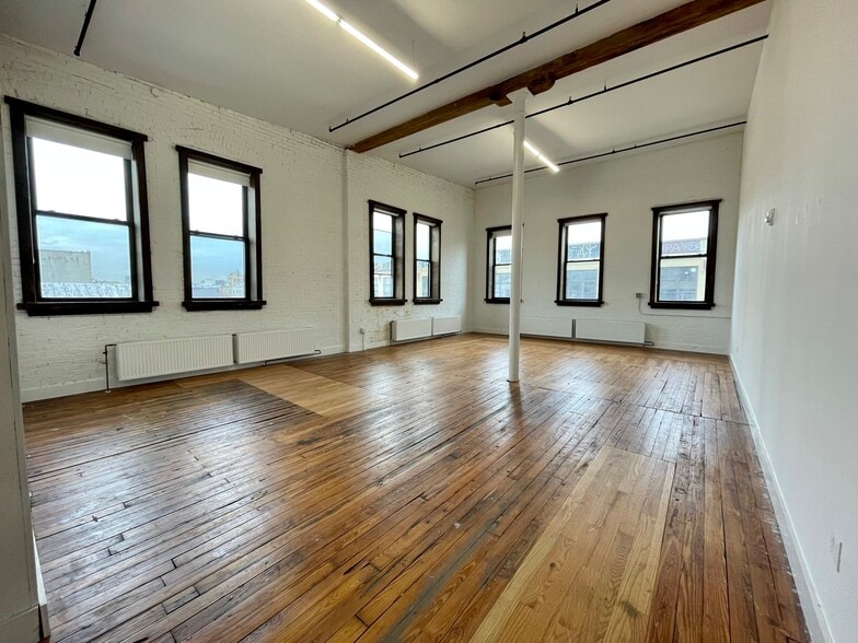 More Photos Of 199 Cook St, Brooklyn Office For Lease