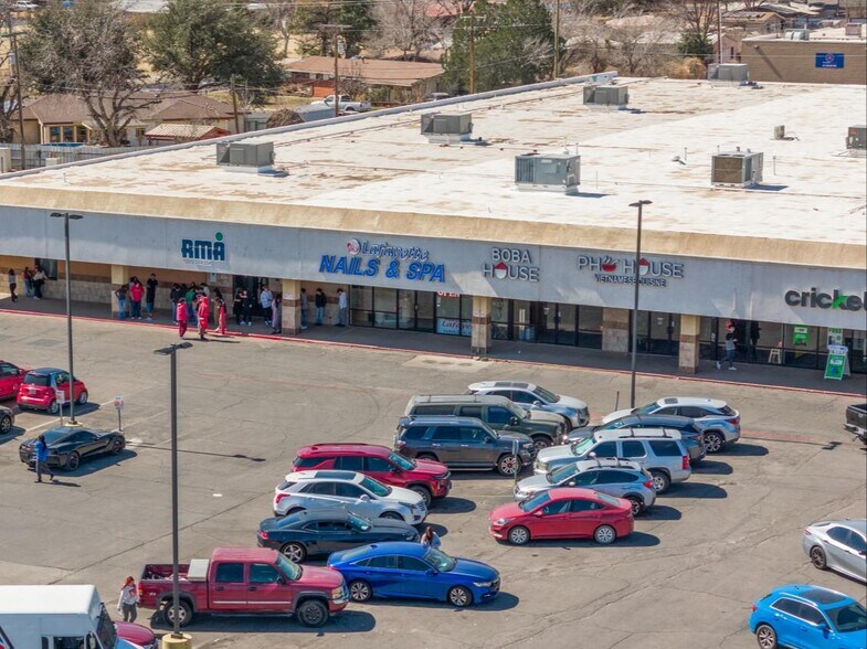 More Photos Of 2421-2429 N County Road W, Odessa Storefront For Sale